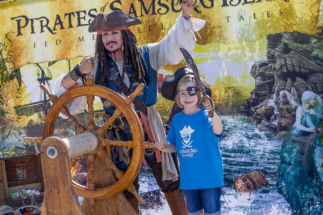 creative__0018_samsung summer-event--%2841-of-148%29